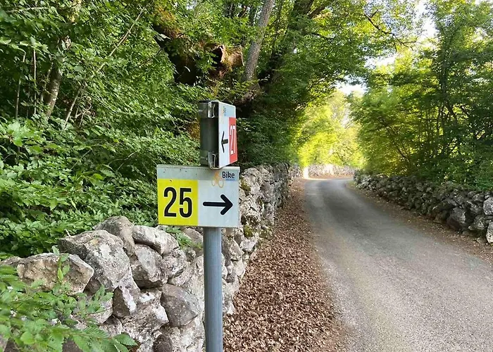 Appartement Lovely 1 - Bedroom Lena