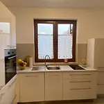 Apartment Lovely 1 - Bedroom Lena